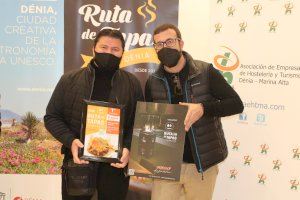 El restaurante Entrearomas recibe un premio especial por su “implicación, dedicación y compromiso” con la Ruta de Tapas de Dénia - (foto 9)