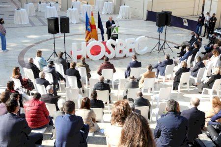 El sector hoteler crida a mantenir l'ànim i la fortalesa davant la complicada crisi sanitària