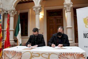 El Ayuntamiento de Novelda adquiere 12.000€ en tarjetas de la campaña comercial Regala Novelda - (foto 2) El Ayuntamiento de Novelda adquiere 12.000€ en tarjetas de la campaña comercial Regala Novelda - (foto 2)