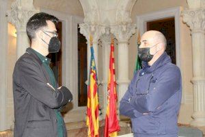 El Ayuntamiento de Novelda adquiere 12.000€ en tarjetas de la campaña comercial Regala Novelda El Ayuntamiento de Novelda adquiere 12.000€ en tarjetas de la campaña comercial Regala Novelda