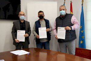 L’alcalde d’Alaquàs i el president de la Unió Musical d’Alaquàs signen el conveni per a la renovació de la climatització de l’auditori i escola de música L’alcalde d’Alaquàs i el president de la Unió Musical d’Alaquàs signen el conveni per a la renovació de la climatització de l’auditori i escola de música