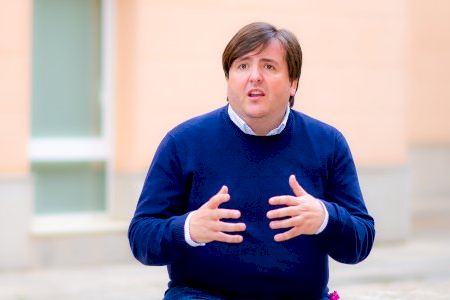 Vicent Granel: “La gent confia en la seguretat amb la què poden gaudir de la cultura”