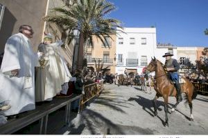 Gandia suspén el Porrat de Sant Antoni a causa de la covid-19 mantenint la foguera i la benedicció d’animals - (foto 2)