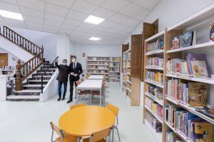 La biblioteca de Beniopa reobri després de la seua renovació La biblioteca de Beniopa reobri després de la seua renovació