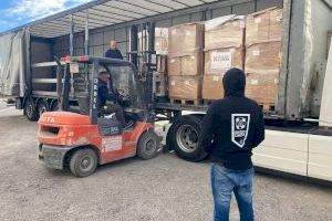 Ixen de Borriana 10 palets de roba i mantes amb destinació a Sèrbia i Grècia