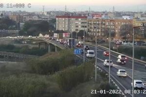 Valencia amanece de nuevo con atascos kilométricos