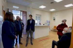 El Ayuntamiento de Elche mejora la accesibilidad, iluminación, climatización y la insonorización del consultorio de Valverde - (foto 2) El Ayuntamiento de Elche mejora la accesibilidad, iluminación, climatización y la insonorización del consultorio de Valverde - (foto 2)