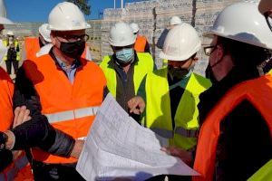 Vicent Marzà visita las obras del CEIP Gasparot y el CEIP Doctor Álvaro Esquerdo de la Vila Joiosa - (foto 5)