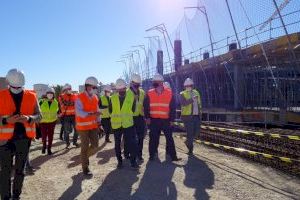 Vicent Marzà visita las obras del CEIP Gasparot y el CEIP Doctor Álvaro Esquerdo de la Vila Joiosa - (foto 7)