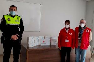 La Policía Local de Sueca continúa con su estrecha colaboración y apoyo constante a asociaciones  del municipio y población más vulnerable