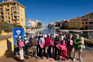 Els guanyadors del concurs "Il·lumina el teu balcó. Il·lumina el teu cor" reben els seus premis