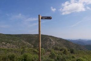 Nova senyalització dels recursos naturals i patrimonials de Serra - (foto 3) Nova senyalització dels recursos naturals i patrimonials de Serra - (foto 3)