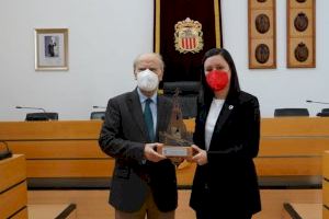 L’Ajuntament d’Algemesí signa un conveni de col•laboració amb l’Acadèmia Valenciana de la Llengua (AVL) - (foto 4)