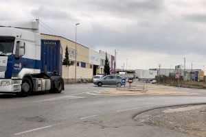 Almassora licita les obres per a renovar l’accés al polígon Ramonet per 105.000 euros Almassora licita les obres per a renovar l’accés al polígon Ramonet per 105.000 euros