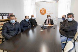 L’Ajuntament i l’associació de Drets Senyorials signen un conveni de cessió d’ús de terrenys del Clot de les Tortugues