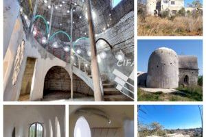 La mescla del brutalisme soviètic, les cases hobbit i l'art de Gaudí es ven a Alcalà de Xivert