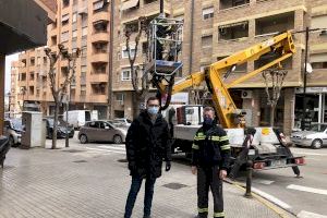 Enllumenat millora la seguretat dels passos de vianants dels carrers Pio XII, José Iranzo i avinguda Albaida Enllumenat millora la seguretat dels passos de vianants dels carrers Pio XII, José Iranzo i avinguda Albaida