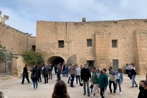 El Castillo de Santa Bárbara recibe 5.783 visitantes en su primera semana de dinamización turística - (foto 2) El Castillo de Santa Bárbara recibe 5.783 visitantes en su primera semana de dinamización turística - (foto 2)