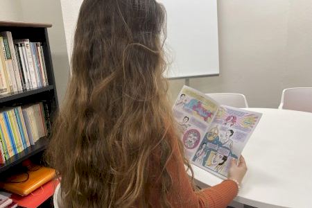 Quart de Poblet promociona el papel de las mujeres en la Ciencia repartiendo un cómic en los colegios e institutos