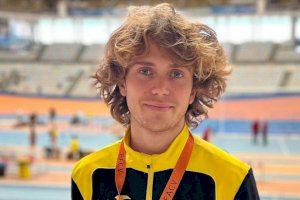 El CA Safor Teika ompli la cistella de medalles en el Campionat Autonòmic Júnior en Pista Coberta