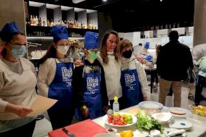 Un taller de cuina amb estrela Michelin: 16 minichefs de Down València i Castelló aprenen amb cinc grans xefs de València - (foto 4)