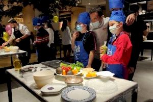 Un taller de cuina amb estrela Michelin: 16 minichefs de Down València i Castelló aprenen amb cinc grans xefs de València - (foto 6)
