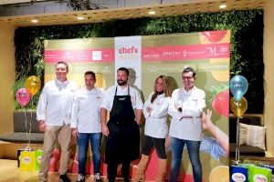 Un taller de cuina amb estrela Michelin: 16 minichefs de Down València i Castelló aprenen amb cinc grans xefs de València - (foto 2)