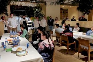 Un taller de cuina amb estrela Michelin: 16 minichefs de Down València i Castelló aprenen amb cinc grans xefs de València - (foto 3)