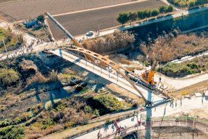 La Vía Xurra ya tiene su puente sobre el Carraixet La Vía Xurra ya tiene su puente sobre el Carraixet