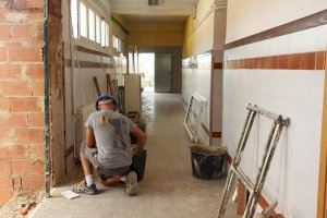 Riba-roja cierra el año con 17.365 afiliados a la Seguridad Social y registra el récord de la última década con un 40’4% más - (foto 2)
