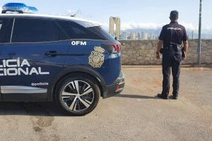 Golpe a la okupación en Benidorm: seis detenidos por okupar tres viviendas, dos bungalows y un chalet Golpe a la okupación en Benidorm: seis detenidos por okupar tres viviendas, dos bungalows y un chalet