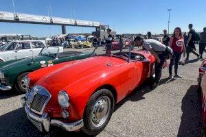 El Circuit Ricardo Tormo celebra aquest cap de setmana el seu esdeveniment de vehicles clàssics, el Racing Legends - (foto 2)