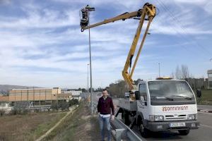 Enllumenat procedeix a la substitució de lluminàries de la Ronda Sud d'Ontinyent