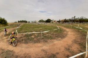 La Penya Ciclista La Forca presenta l’escola de ciclisme amb un dinar de germanor - (foto 2)