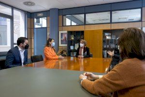 El LabPsiTec de l’UJI estudia la relació entre son, descans i benestar de la mà de la Fundació del Son Mónica Duart de la Comunitat Valenciana El LabPsiTec de l’UJI estudia la relació entre son, descans i benestar de la mà de la Fundació del Son Mónica Duart de la Comunitat Valenciana