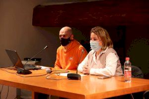 Alaquàs celebra la xarrada “La por als petards de gossos i gats: claus per reduir-la” - (foto 4) Alaquàs celebra la xarrada “La por als petards de gossos i gats: claus per reduir-la” - (foto 4)