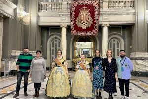 Normalització Lingüística de la Diputació presenta el vídeo de fallas Artistes! en el Ayuntamiento de València