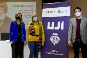 Anna Balletbò defiende la importancia de la reivindicación de los derechos de las mujeres de «forma unida y constante»