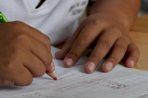 Educación eleva la dotación del cheque escolar hasta los 3,7 millones de euros