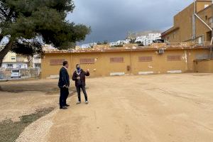 El Ayuntamiento de Peñíscola comienza las obras de la nueva pista polideportiva exterior