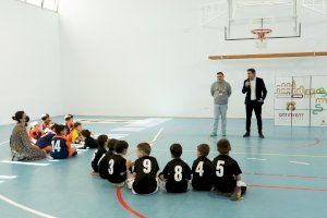 Ontinyent inaugura la reforma del “Pavelló Europa” finançada amb 330.000 euros de fons FEDER-EDUSI