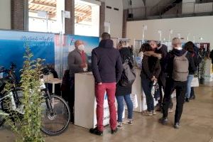 València Turisme porta a Milà la pràctica del cicloturisme a la província