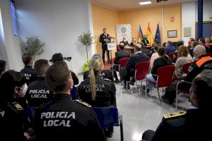 La Policía Local de Petrer incorpora 8 nuevos agentes a su plantilla para reforzar la seguridad en la ciudad - (foto 4)