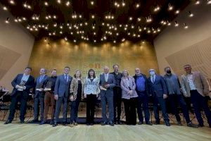 La Diputación entrega los Premios Sois Cultura Musical en homenaje a los grandes compositores alicantinos