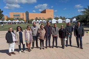 Más de 500 estudiantes acuden a las IV Jornadas de Orientación para el Empleo de Mutxamel en busca de resolver dudas sobre su futuro laboral Más de 500 estudiantes acuden a las IV Jornadas de Orientación para el Empleo de Mutxamel en busca de resolver dudas sobre su futuro laboral