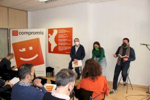 Compromís debat sobre el millor model energètic just i sostenible per a les comarques de Castelló - (foto 3)