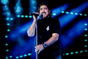 Antonio Orozco actúa en Valencia en un concierto benéfico de la Sociedad Valenciana de Neumología