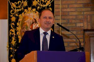 Se celebra el acto de lectura del pregón de la Semana Santa pilareña a cargo de Juan José Quirós