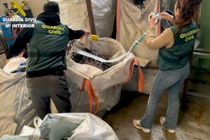 Roban material de obra de un instituto en construcción en Alcàsser Roban material de obra de un instituto en construcción en Alcàsser