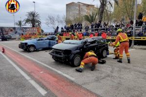 Intensa jornada en Oliva con el Encuentro de Rescate en Accidentes de tráfico y el Encuentro Nacional de Trauma que organiza el Consorcio - (foto 4) Intensa jornada en Oliva con el Encuentro de Rescate en Accidentes de tráfico y el Encuentro Nacional de Trauma que organiza el Consorcio - (foto 4)